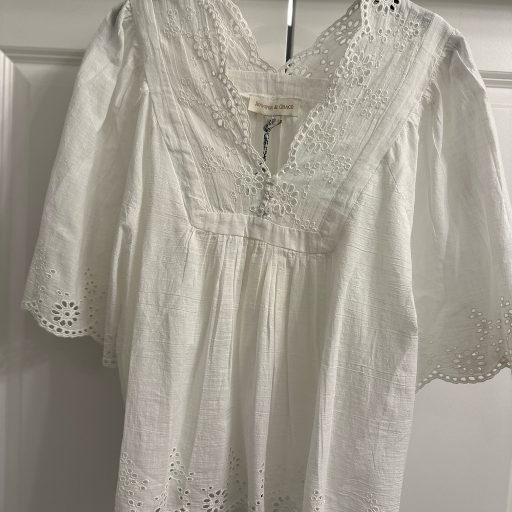 NWT White Eyelet Lace Blouse